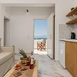 Apartment Ocean Whisper